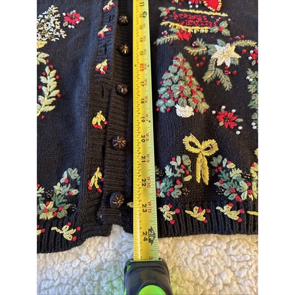 Vtg Tiara International Christmas Cardigan Sweater Embroidered And Beaded Size M - Picture 15 of 16